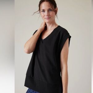 Athleta Retroterry V Neck Sweatshirt Tee NWT Sz S Ret $79
